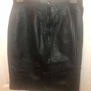 VINTAGE Genuine leather Pencil skirt